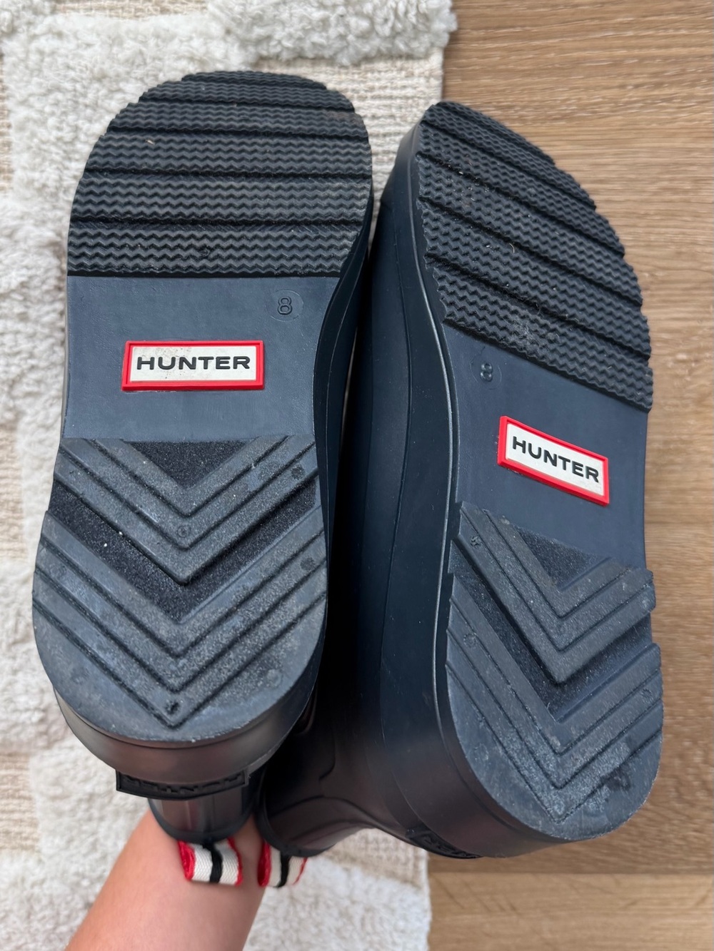 Hunter Tabitha Chelsea Waterproof Rain Boot in Black - Picture 5 of 6